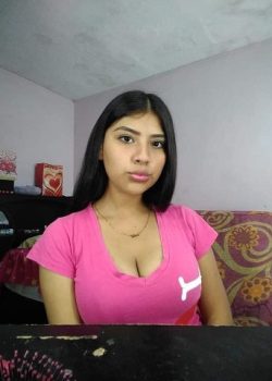 Melanie Jovencita despues de clases se calienta + VIDEOS. 13